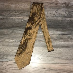 yApre Profile Luxurious Gold Silk Tie